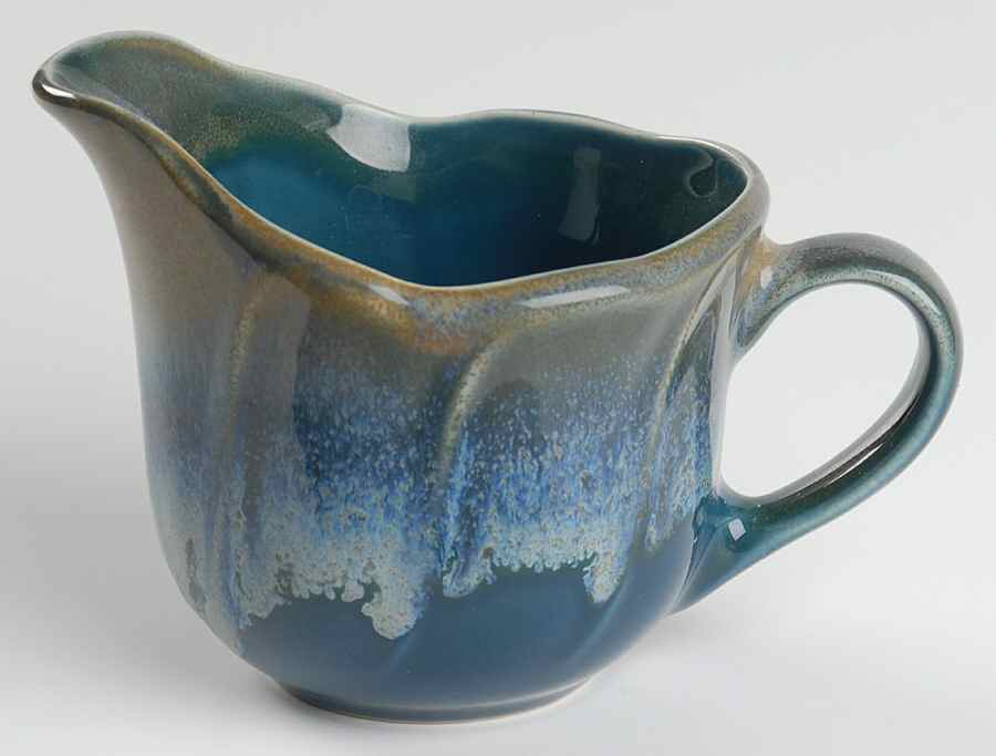 Salerno Creamer by Pfaltzgraff-1