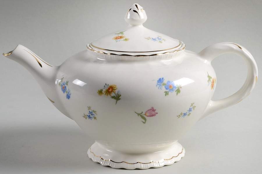 Revere (Smooth Gold Trim) Teapot & Lid by Pope Gosser-1