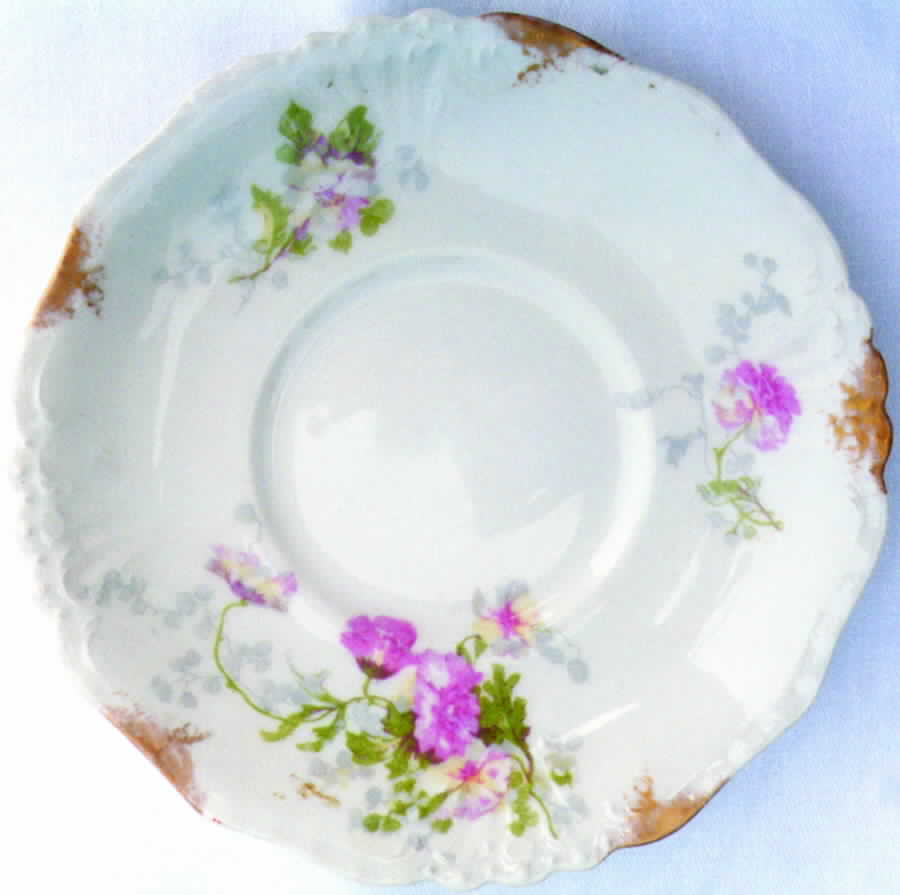 POY245 Saucer by Jean Pouyat-1