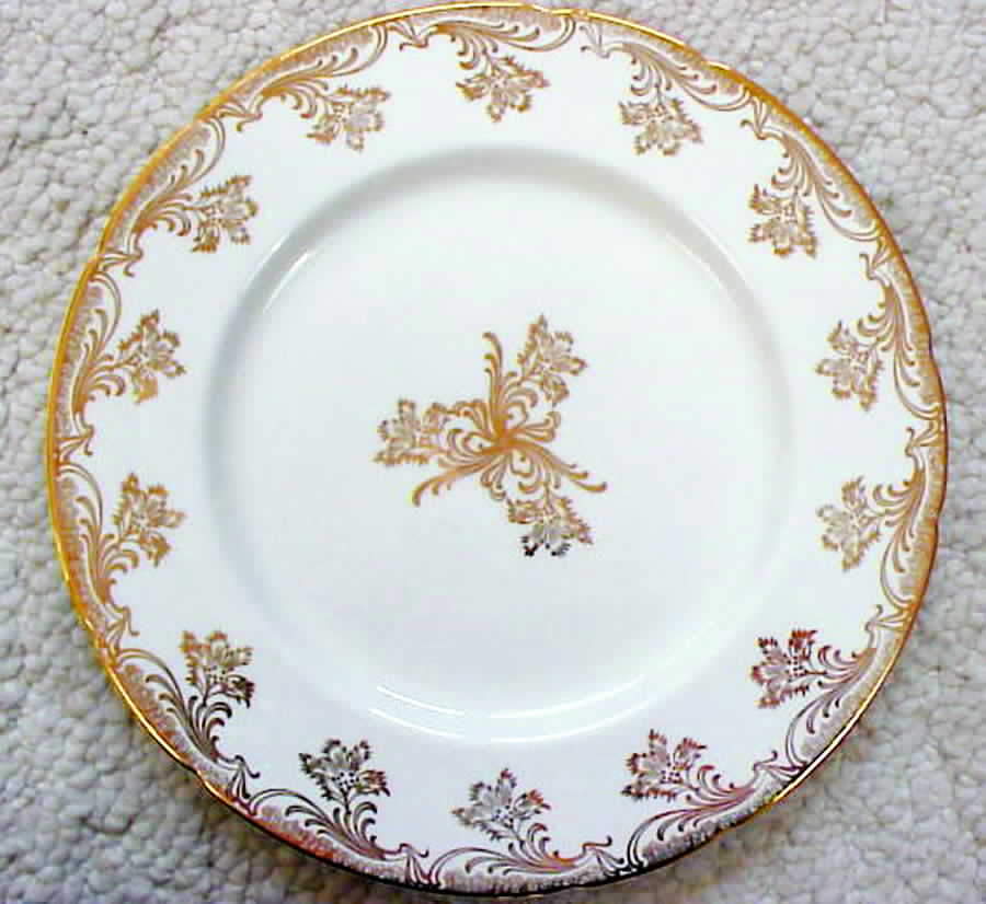 Golden Plaisse Dinner Plate by Paragon-1