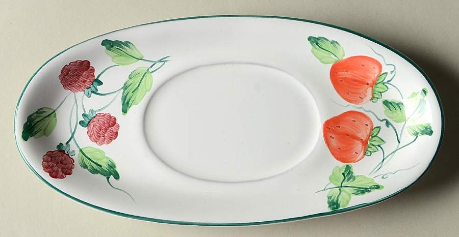 Garden Party Underplate for Gravy Boat by Presenttense-1