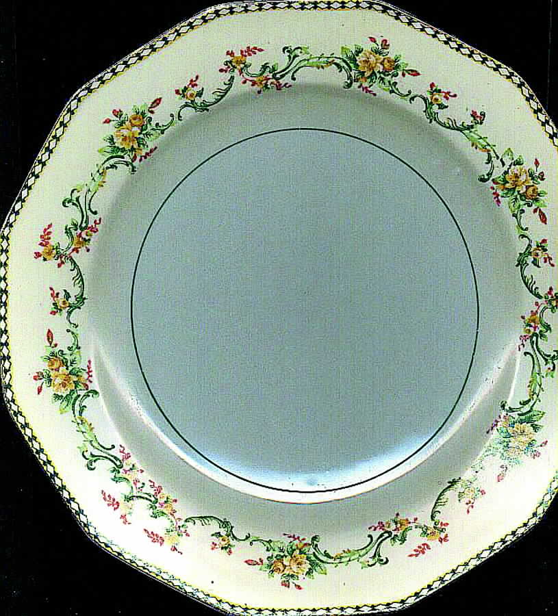 PHE26 Dinner Plate by Phoenix (Czech)-1