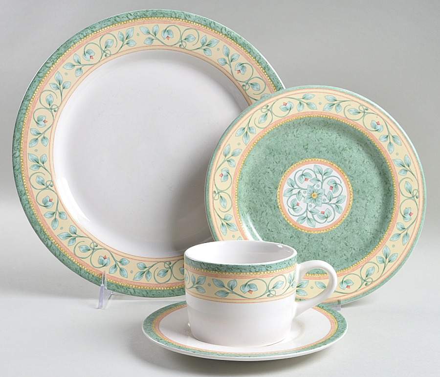 French Quarter (Stoneware) 4 Piece Place Setting by Pfaltzgraff-1