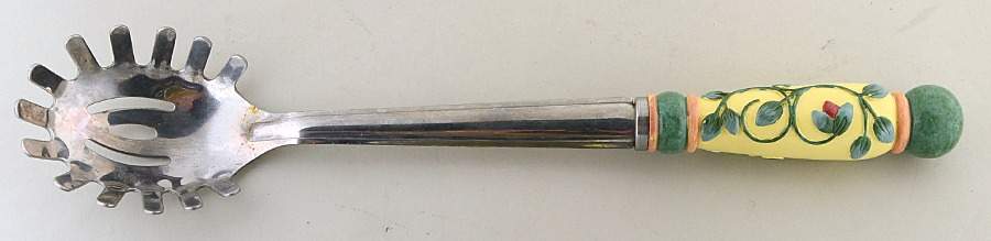 French Quarter (Stoneware) Pasta Server by Pfaltzgraff-1