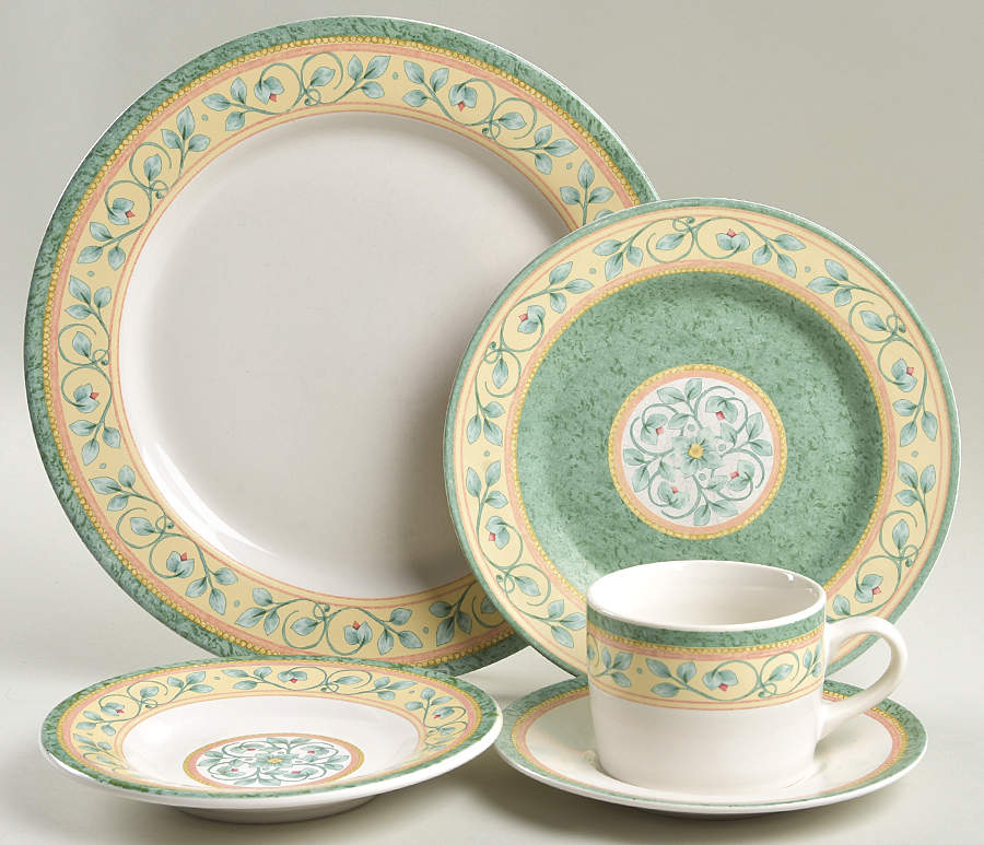 French Quarter (Stoneware) 40 Piece Estate Set by Pfaltzgraff-1