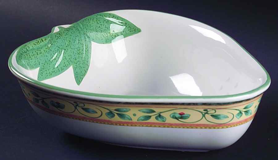 French Quarter (Stoneware) Strawberry Serving Bowl by Pfaltzgraff-1