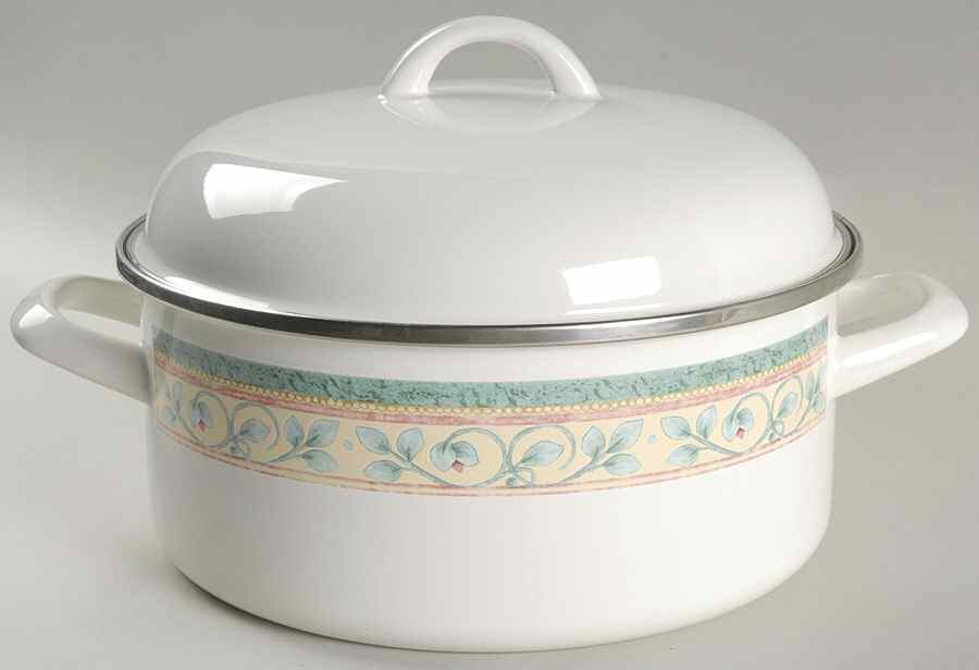 French Quarter (Stoneware) 5 Qtt Metal Dutch Oven & Lid by Pfaltzgraff-1