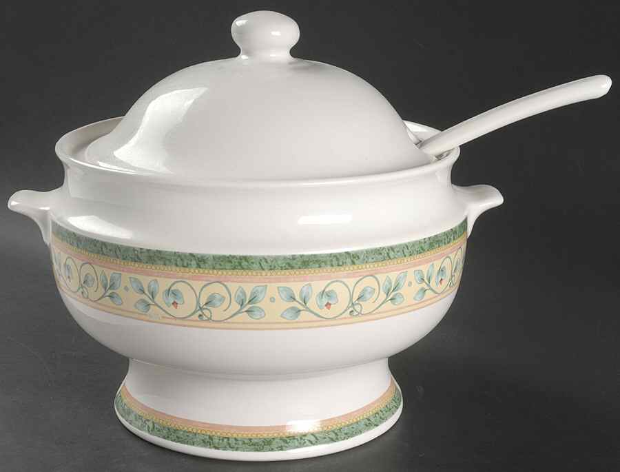 French Quarter (Stoneware) Tureen & Lid w/Ladle by Pfaltzgraff-1