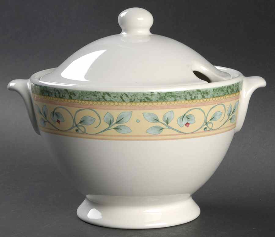 French Quarter (Stoneware) Mini Tureen & Lid by Pfaltzgraff-1