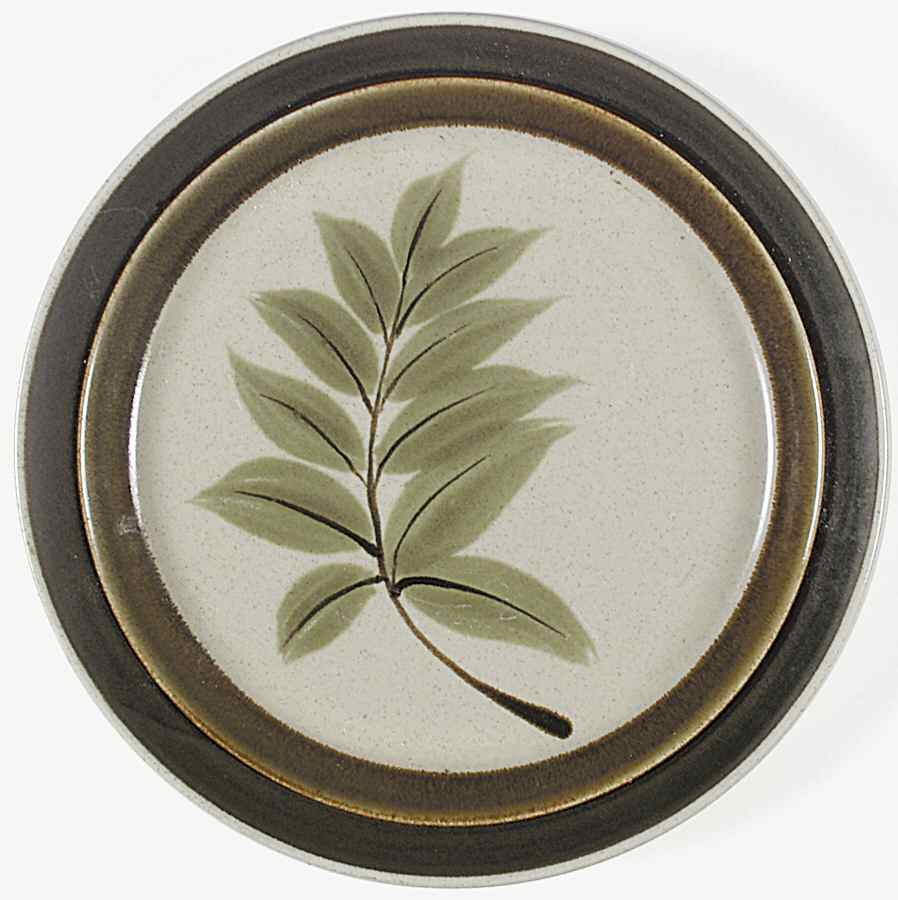 Evergreen Dinner Plate by Premiere-1