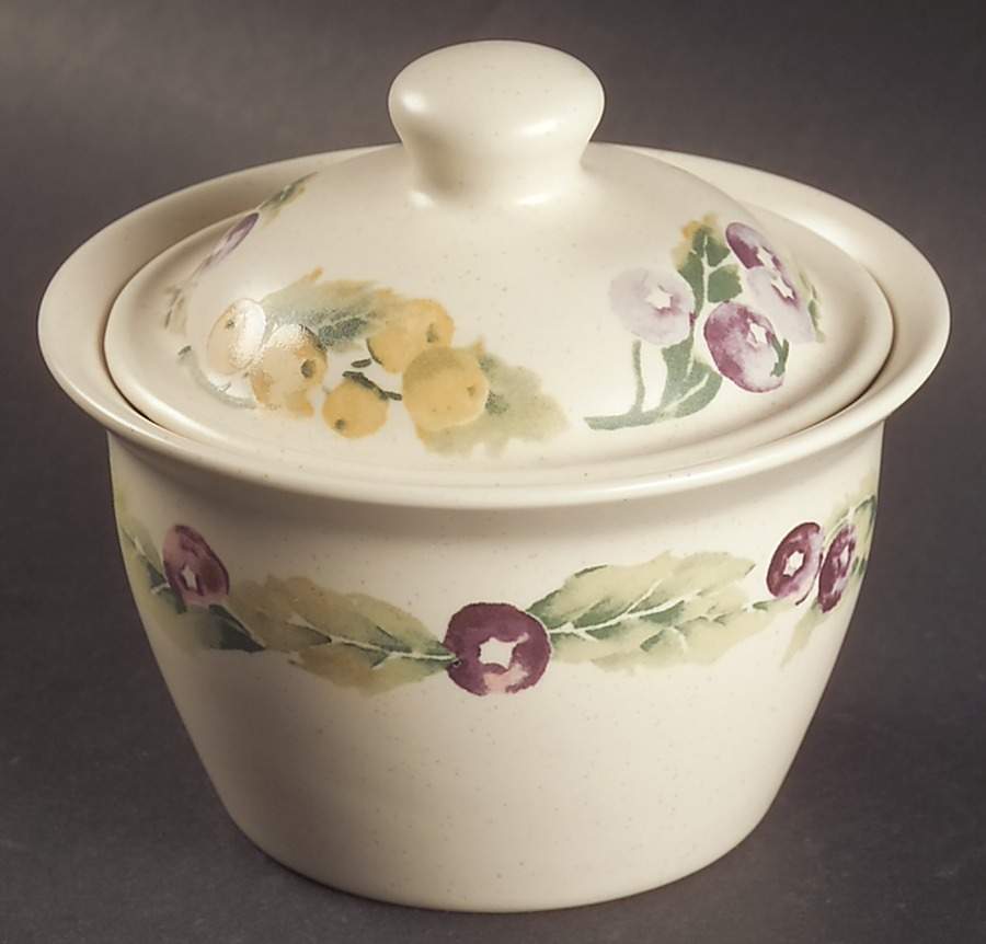 Jamberry Sugar Bowl & Lid by Pfaltzgraff-1