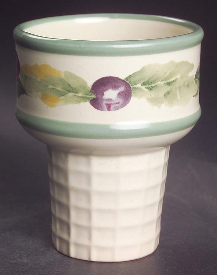 Jamberry Ice Cream Cone Shaped Dish by Pfaltzgraff-1
