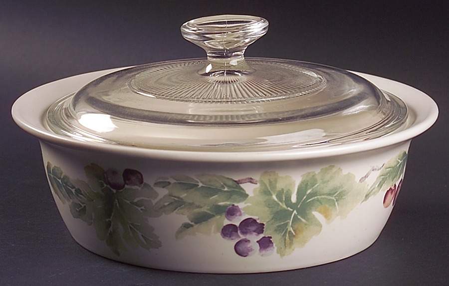 Jamberry 1.25 Qt Round Covered Casserole by Pfaltzgraff-1