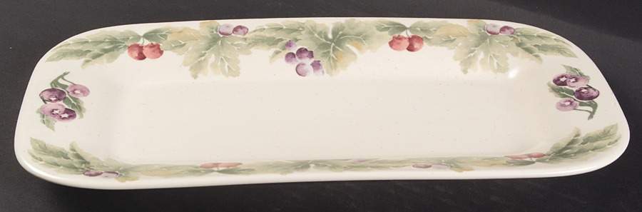 Jamberry Bread Tray by Pfaltzgraff-1