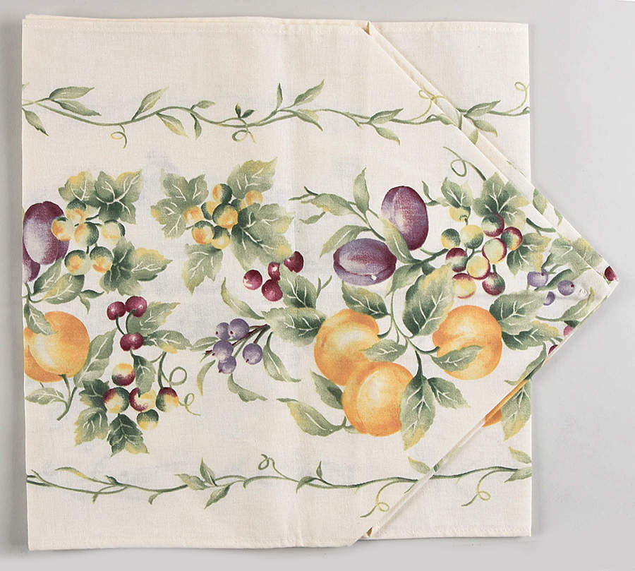 Jamberry 14" X 60" Cloth Table Runner by Pfaltzgraff-1