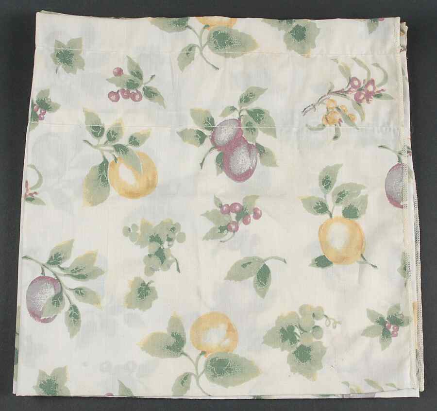 Jamberry 60" X 14" Valance Curtain by Pfaltzgraff-1