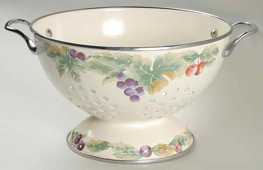 Jamberry Metal Colander by Pfaltzgraff-1