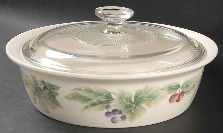 Jamberry 1.5 Qt Round Covered Casserole by Pfaltzgraff-1