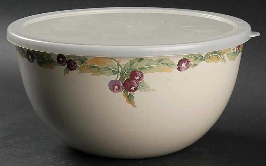 Jamberry 9" Metal Mixing Bowl & Plastic Lid by Pfaltzgraff-1