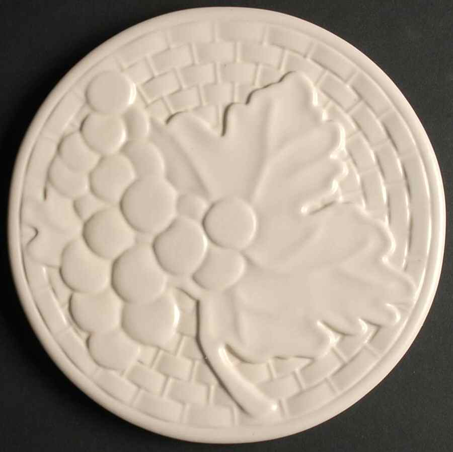 Jamberry Sculpted Trivet by Pfaltzgraff-1