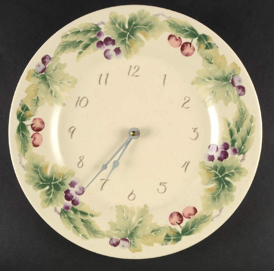 Jamberry Hanging Wall Clock by Pfaltzgraff-1