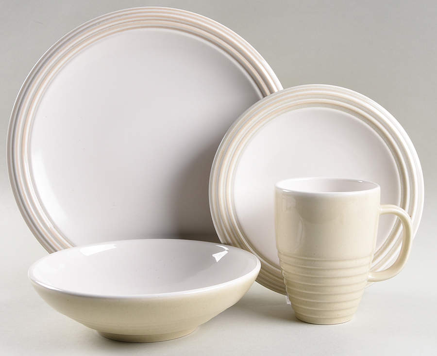 Cappuccino 32 Piece Estate Set by Pfaltzgraff-1