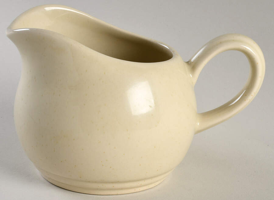 Cappuccino Round Gravy Boat by Pfaltzgraff-1