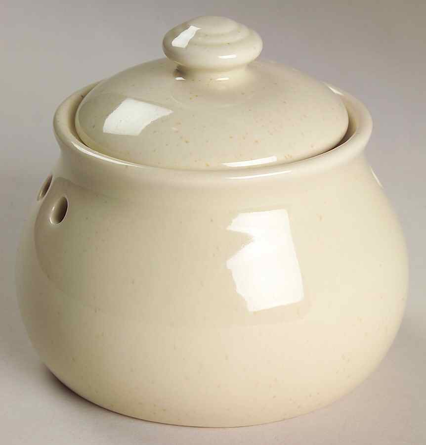 Cappuccino Garlic Keeper & Lid by Pfaltzgraff-1