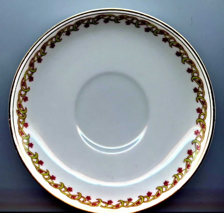 POP142 Saucer by Pope Gosser-1