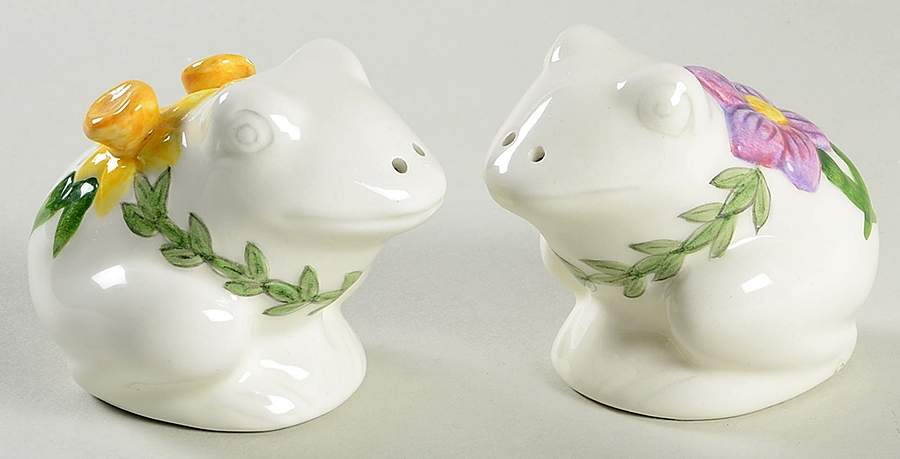Botanic Garden Countertop Collection Figural Salt & Pepper Set by Portmeirion-1