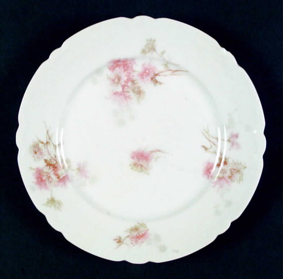 POY267 Luncheon Plate by Jean Pouyat-1