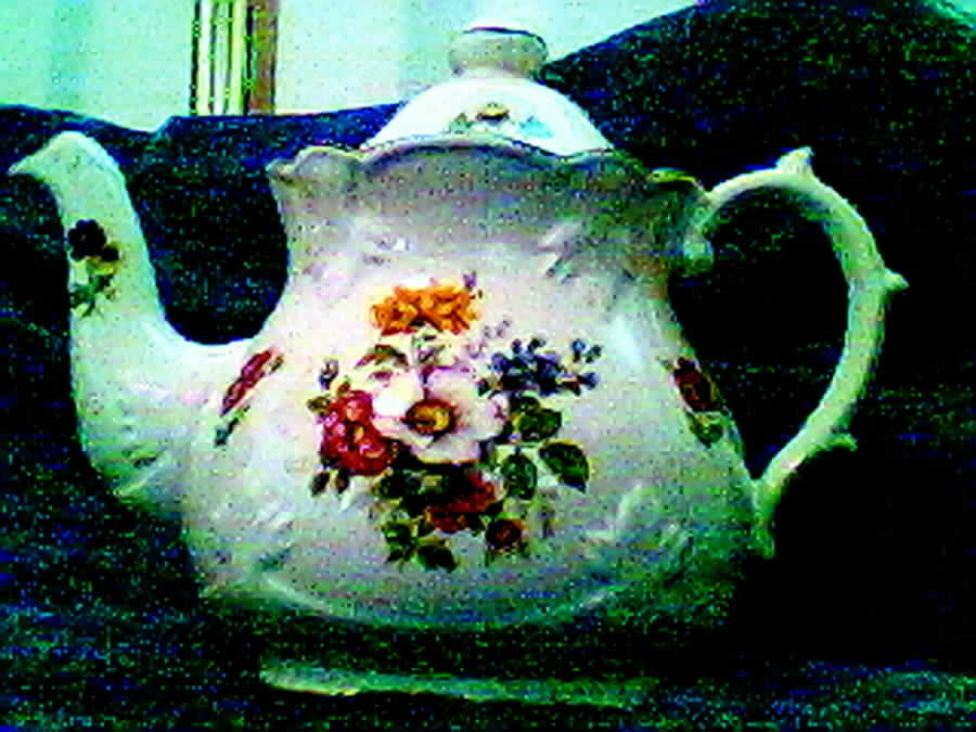 3983 Teapot & Lid by Price Kensington-1