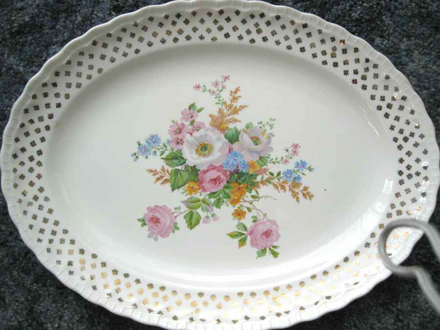 POP144 14" Oval Serving Platter by Pope Gosser-1