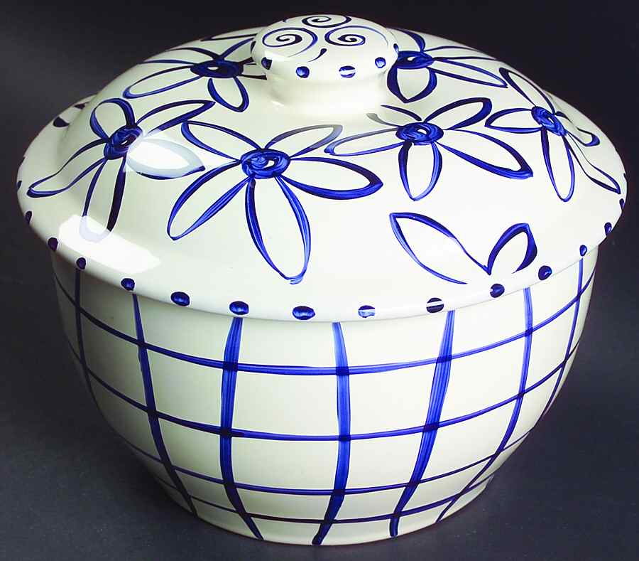Four Sisters 2 Qt Round Covered Casserole by Presenttense-1