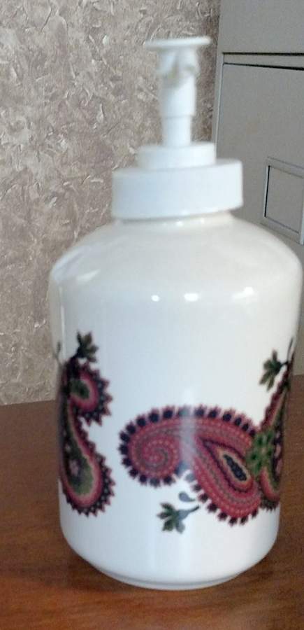 ESSEX Lotion Dispenser by Pfaltzgraff-1