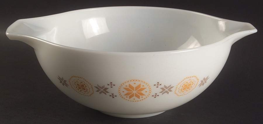 Town & Country 13" Cinderella Mixing Bowl by Pyrex-1