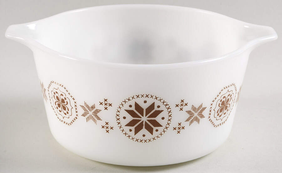 Town & Country 1 Qt Round Casserole No Lid by Pyrex-1