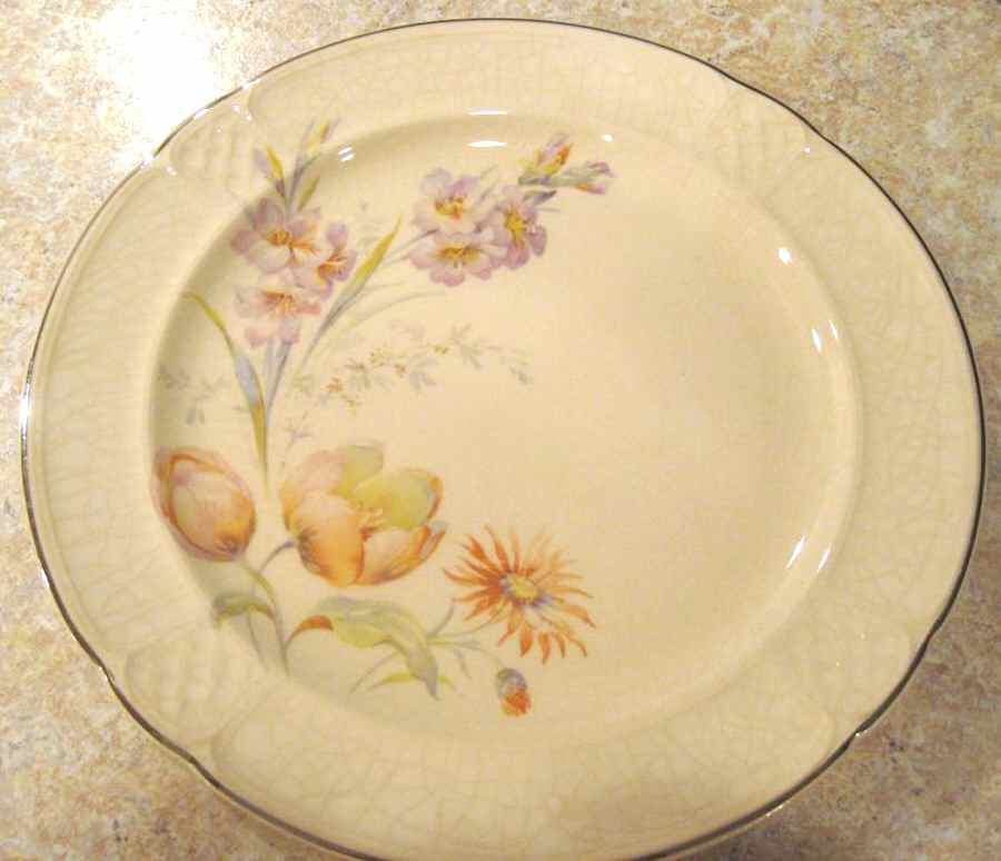 Gladiola Dinner Plate by Paden City-1