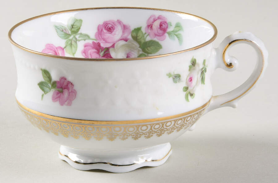 PIR65 Footed Cup by Pirkenhammer-1