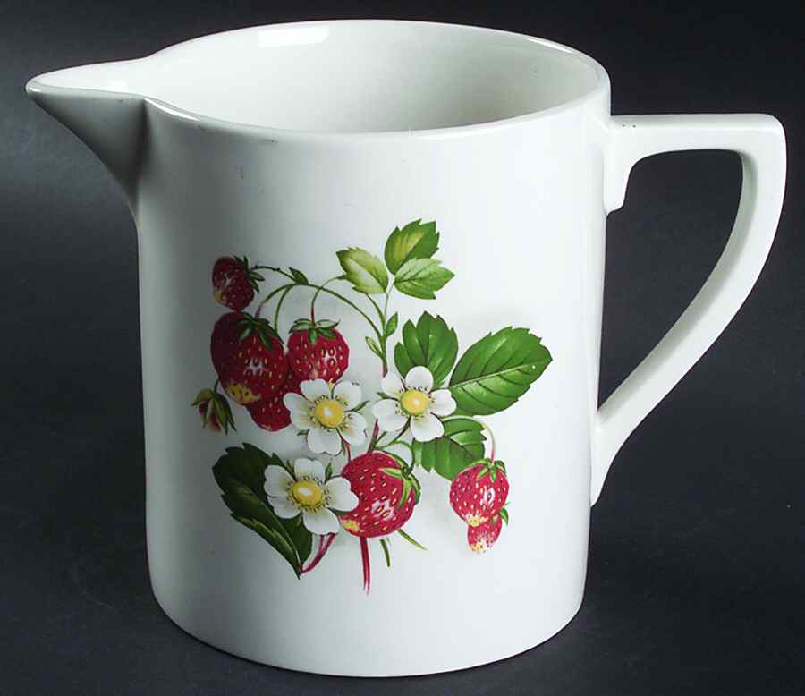 Strawberries 40 Oz Pitcher by Portmeirion-1