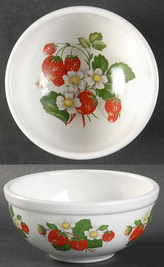 Strawberries Coupe Cereal Bowl by Portmeirion-1