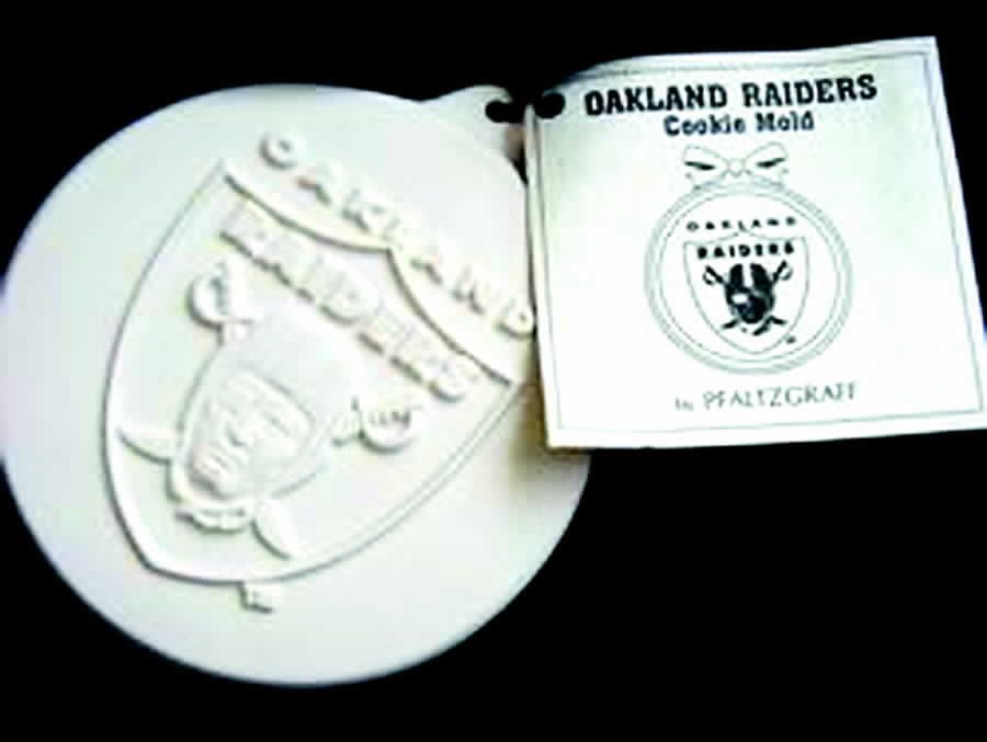 Oakland Raiders Cookie Mold/Press by Pfaltzgraff-1