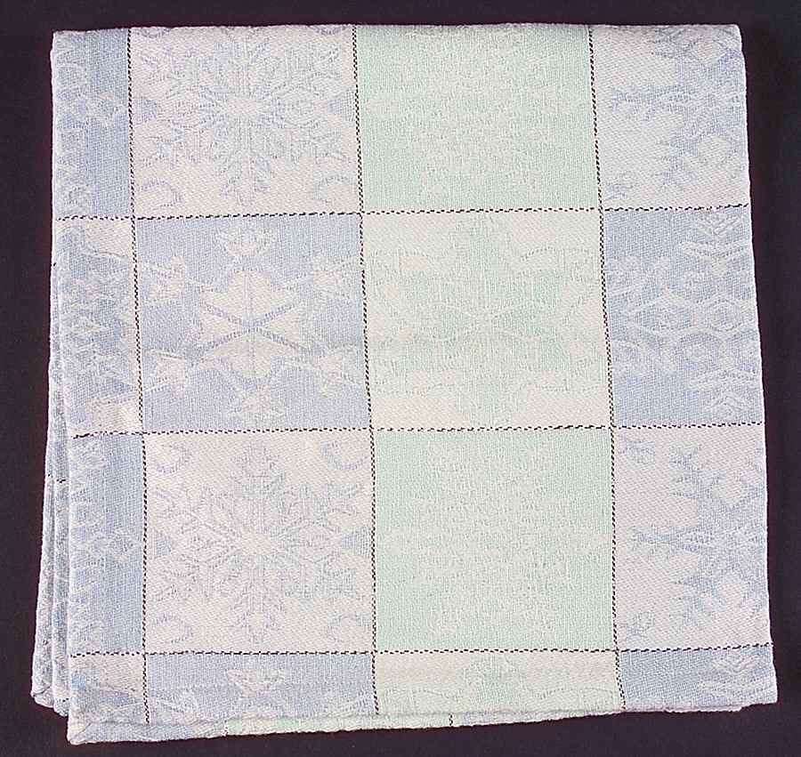 Winter Frost 19" Cloth Napkin by Pfaltzgraff-1