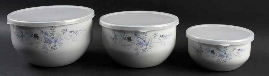 Winter Frost 3 Pc Metal Bowl & Plastic Lid (5 3/4", 7", 7 3/4") by Pfaltzgraff-1
