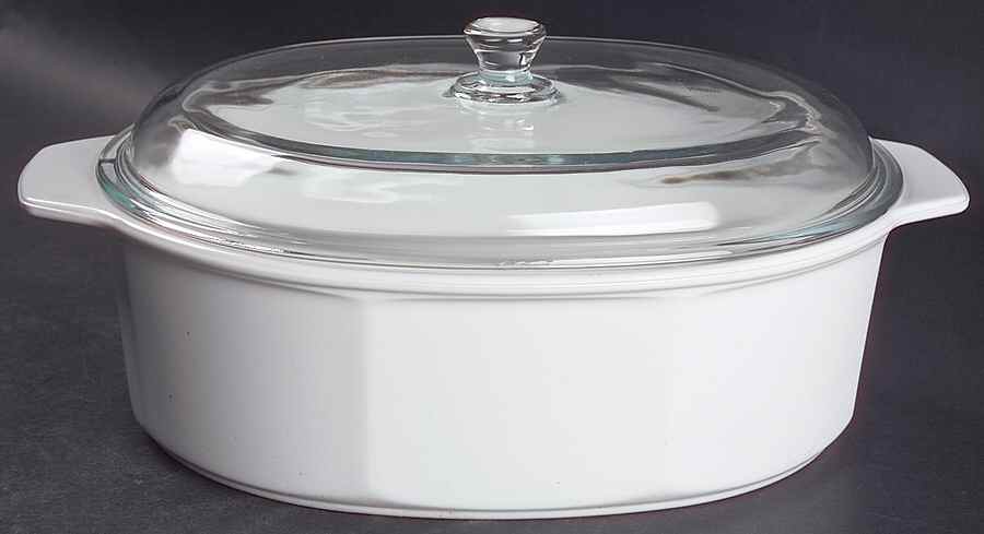 Nouveau 3.5 Quart Oval Casserole Covered by Princess House-1