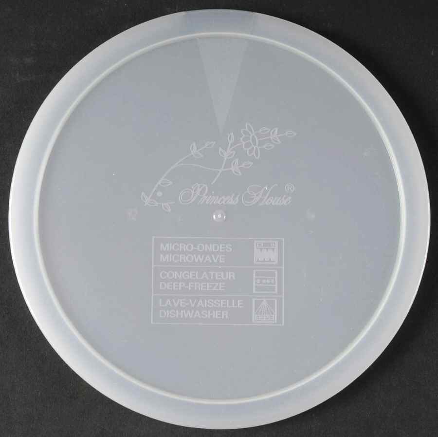 Nouveau Plastic Lid-Saucepan 1.5 Qt by Princess House-1