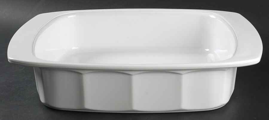 Nouveau 15" Rectangular Baker by Princess House-1