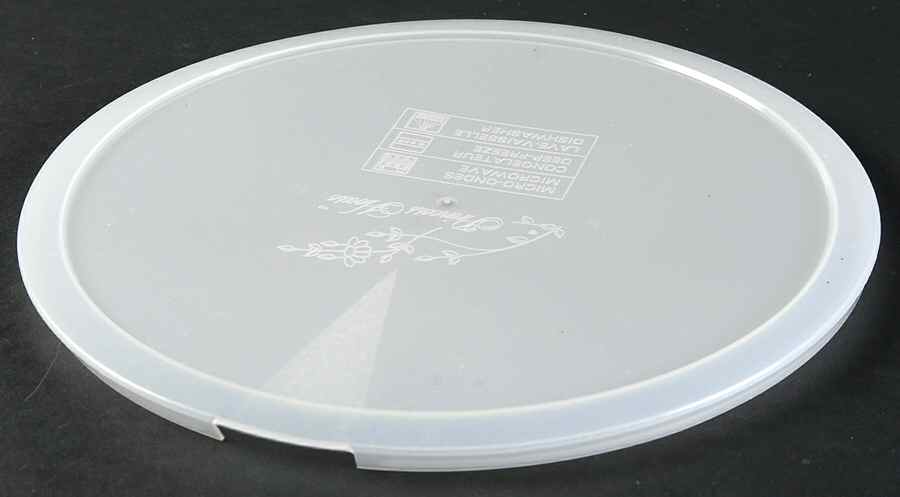 Nouveau Plastic Lid-Saucepan 2.75 Qt by Princess House-1