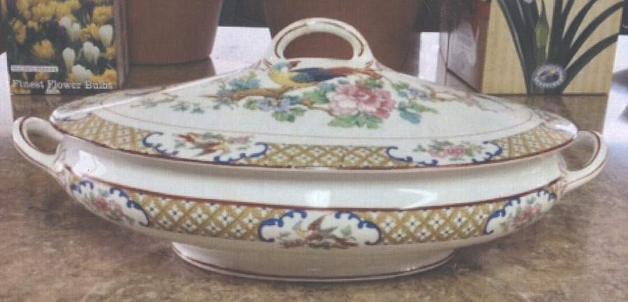 POP158 Oval Covered Vegetable by Pope Gosser-1