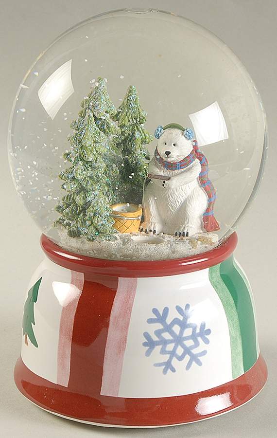 Snow Bear Snow Globe by Pfaltzgraff-1